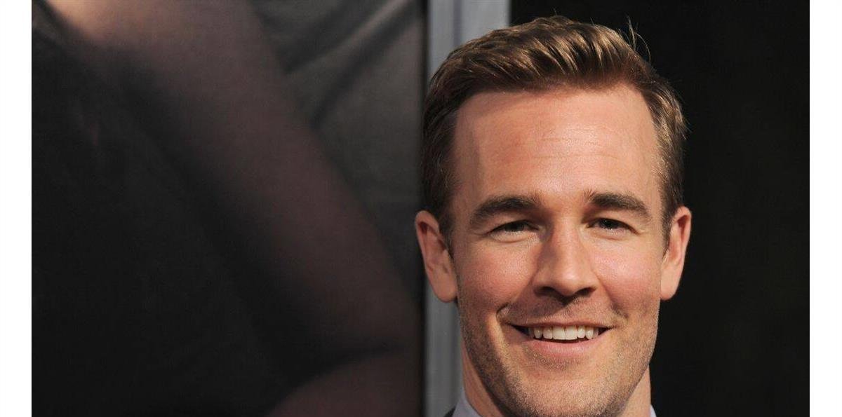 Celebridades reaccionan a la muerte de James Van Der Beek