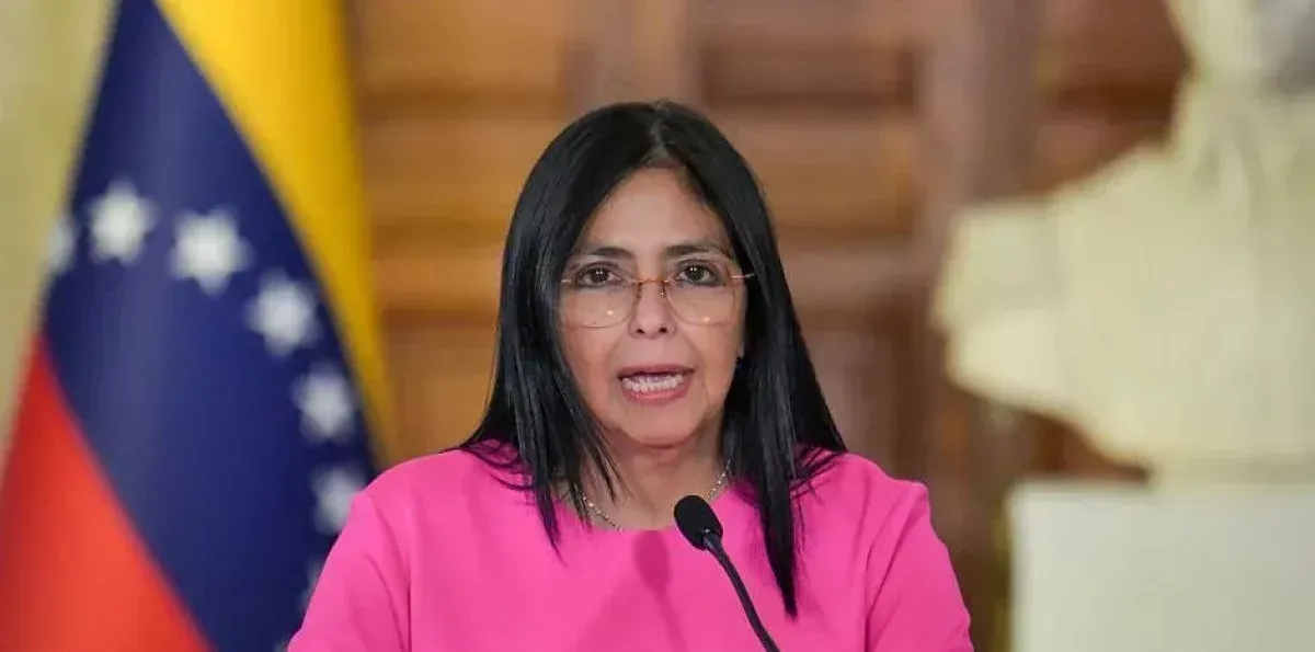 Delcy busca poner fin restricción vuelos
