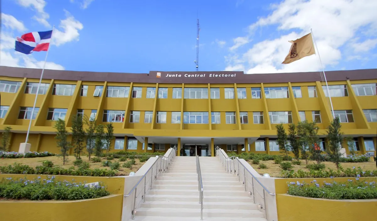 JCE dispone renovación de cédula sin importar mes de nacimiento en municipios con menos de 75 mil habitantes