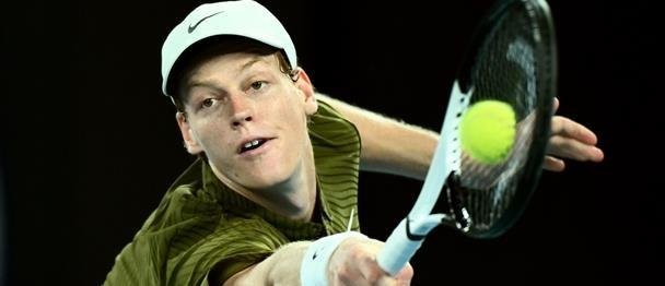 Sinner se cita con Djokovic en semis de Australia