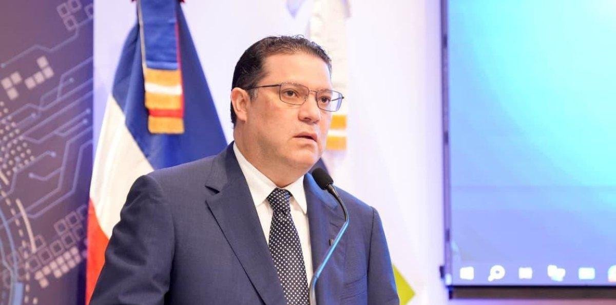 Yayo Sanz Lovatón: Tenemos abastecimiento seguro y robusto de combustible