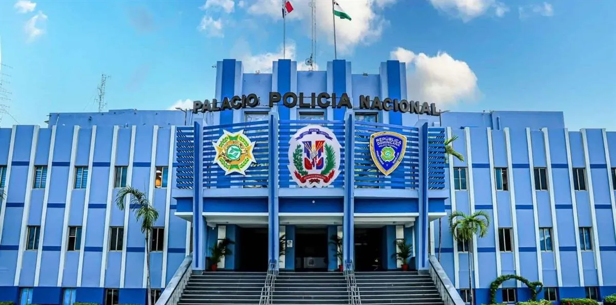 Se entrega hombre acusado de homicidio en Boca Chica