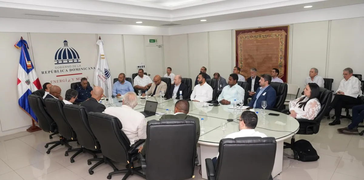 Gobierno coordina con generadores eléctricos medidas ante posible impacto de crisis en Medio Oriente