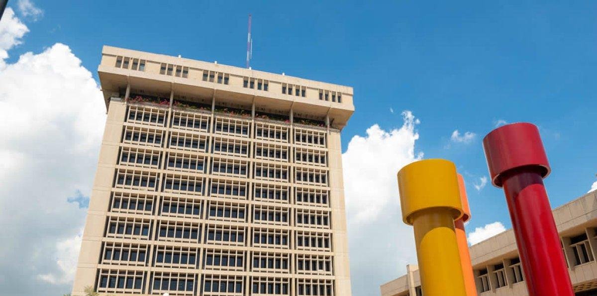 Banco Central: dos gobernaciones excepcionales