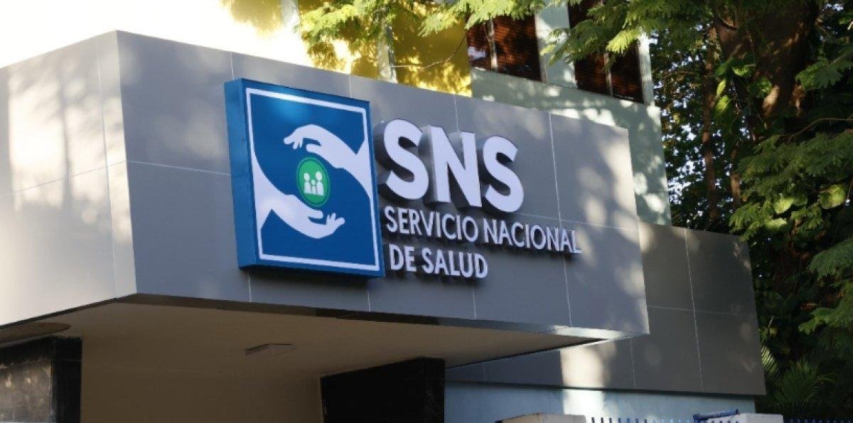 Proveedores del SNS solicitan garantías jurídicas ante suspensión de procesos, adjudicaciones notificadas y contratos en trámite