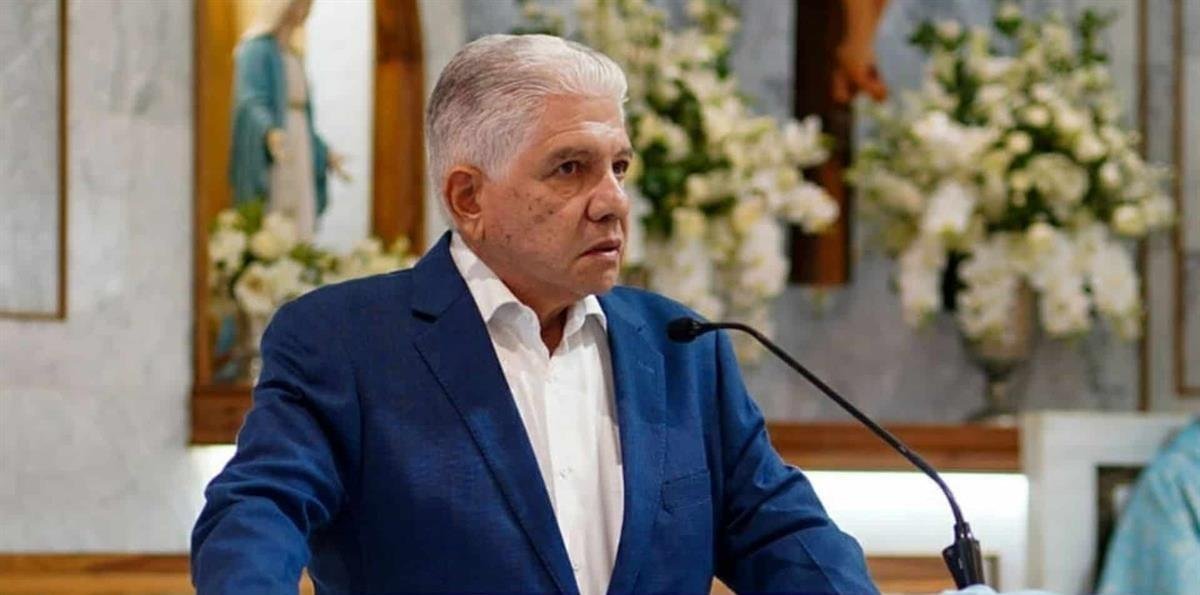 Eduardo Estrella destaca valores de DxC en su 16 aniversario