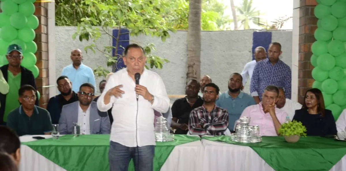 Radhamés Jiménez Peña denuncia abandono del Gobierno en Azua
