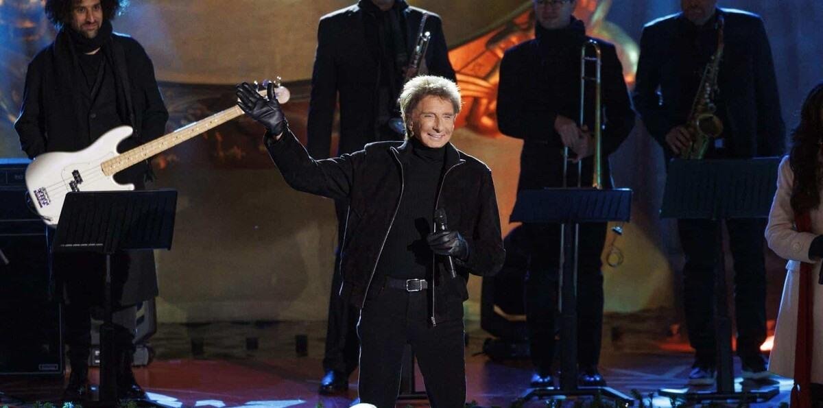 Barry Manilow pospone sus conciertos programados por problemas de salud