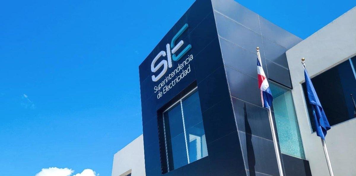 SIE aprueba reglamento generación distribuida