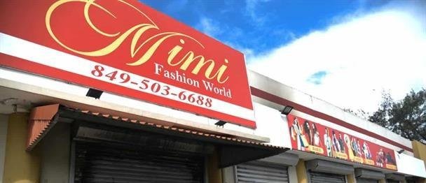 Incendio afecta nueve locales comerciales en Santiago