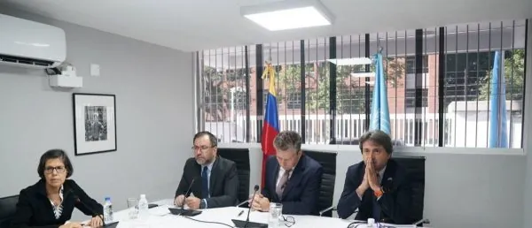 Venezuela urge a comunidad internacional liberar sus fondos