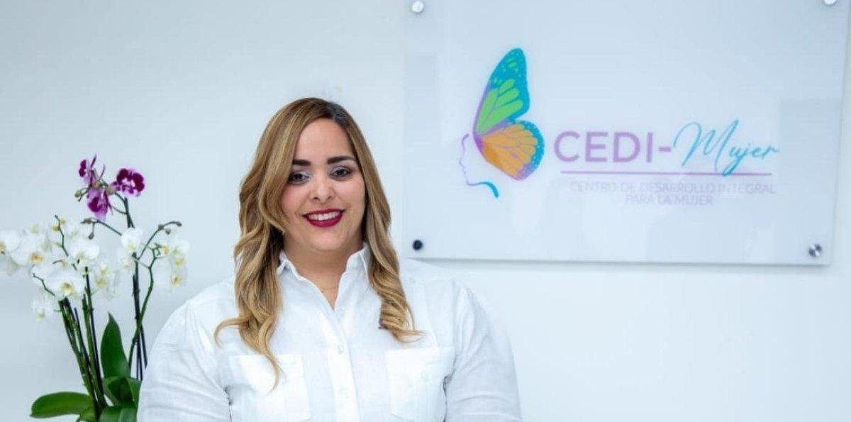 Heidi Espinal asume como nueva directora del CEDI-Mujer