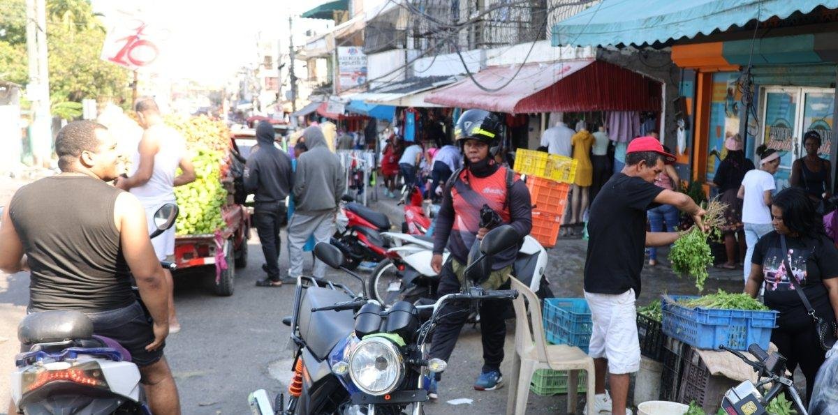 Banco Central: crece mercado laboral y baja la informalidad