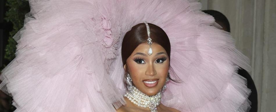 El cameo de Cardi B en el espectáculo de medio tiempo del Super Bowl de Bad Bunny genera disputa en los mercados de predicciones