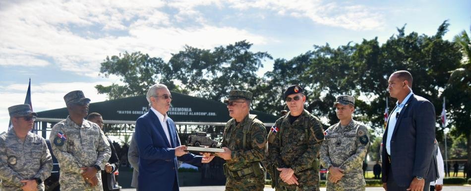 Presidente Abinader garantiza la seguridad nacional