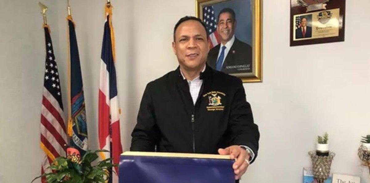 George Álvarez asume con responsabilidad como oficial electo en NYC