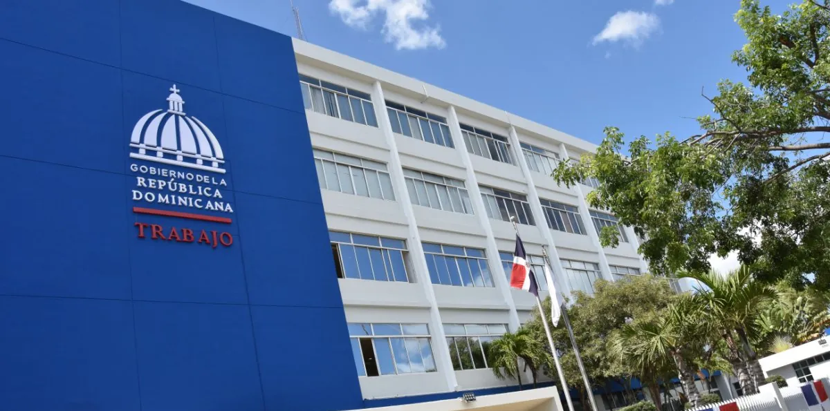 Ministerio de Trabajo dispone medidas laborales en el Gran Santo Domingo y otras provincias por lluvias