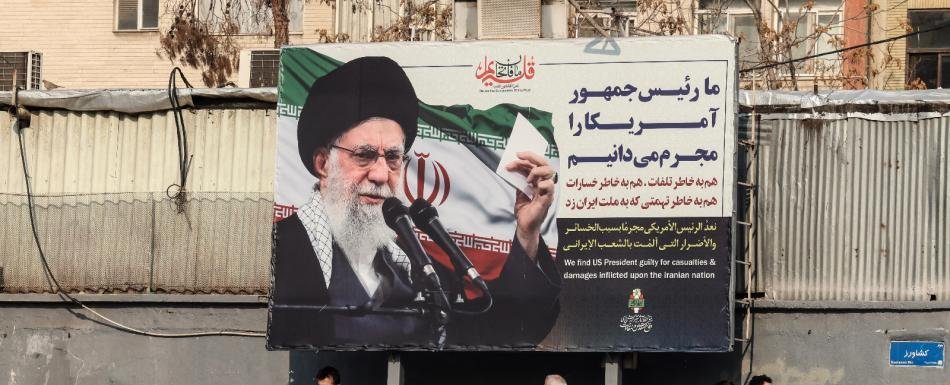 Irán ordena negociaciones "equitativas" con EEUU tras advertencias de Trump