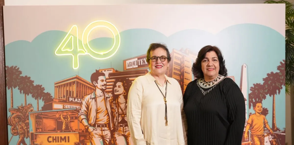 Arquitexto celebra 40 años de historia con una edición que documenta la evolución de la arquitectura