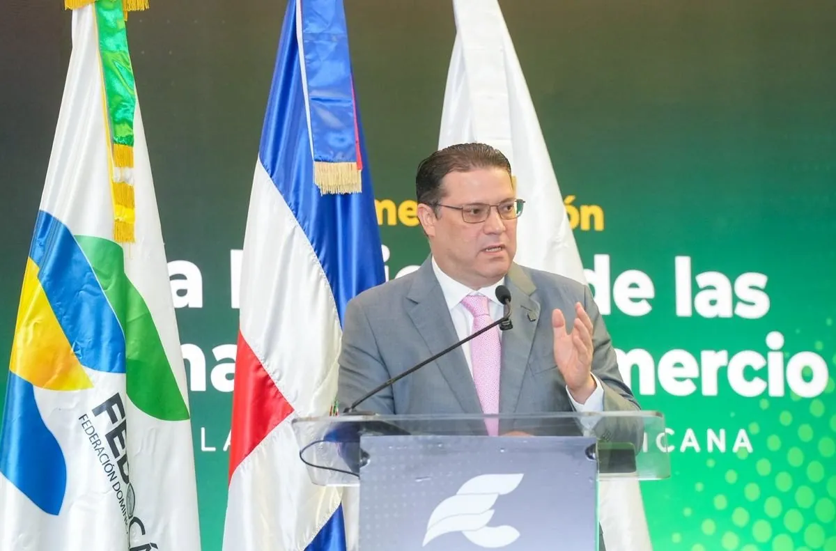 Ministro Sanz Lovatón destaca unificación y modernización del registro mercantil