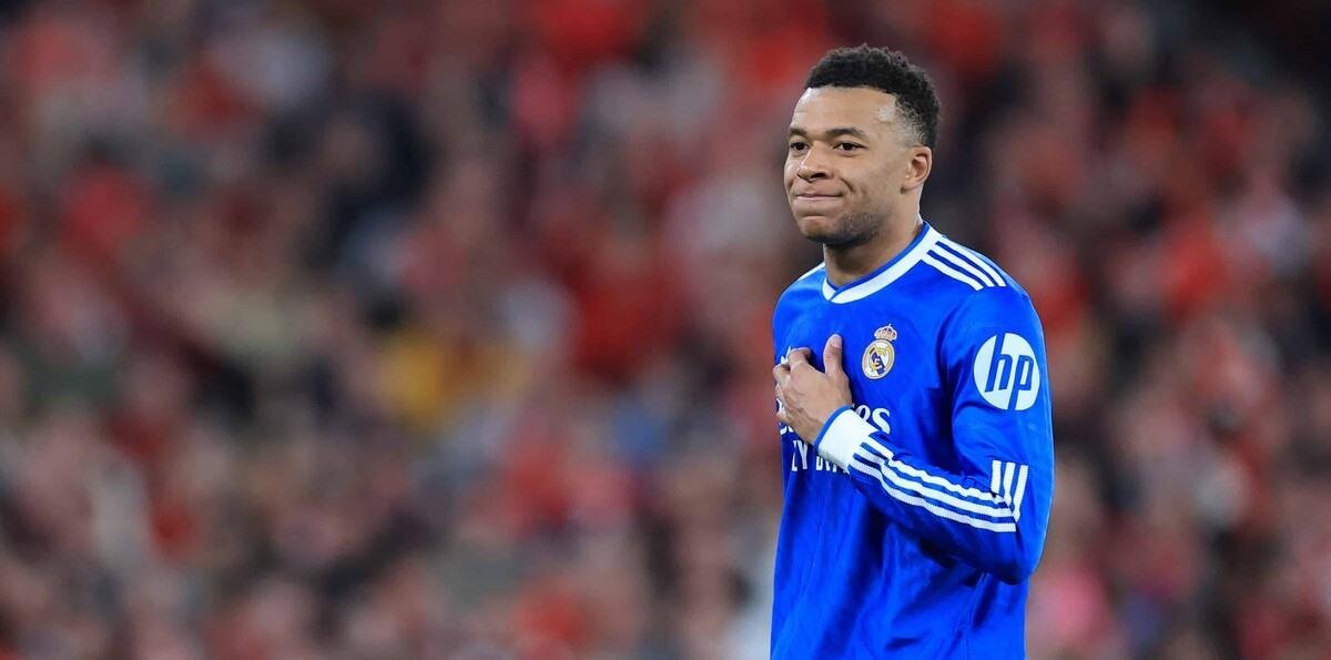 Real Madrid confirma que Mbappé sufre un esguince de rodilla