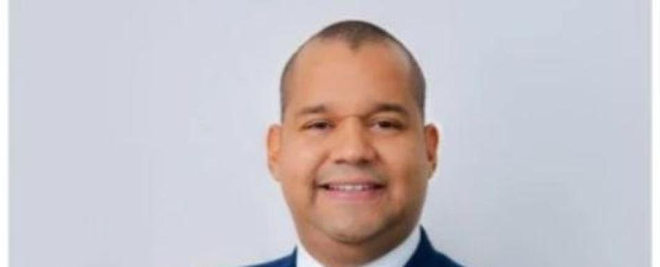 Remueven al director del Hospital Salvador B. Gautier