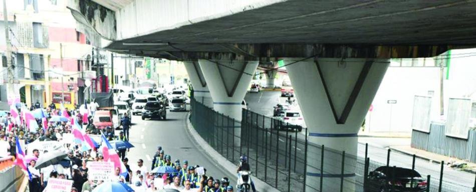 Movimiento Justicia marchó ayer al Palacio por caso Jet Set