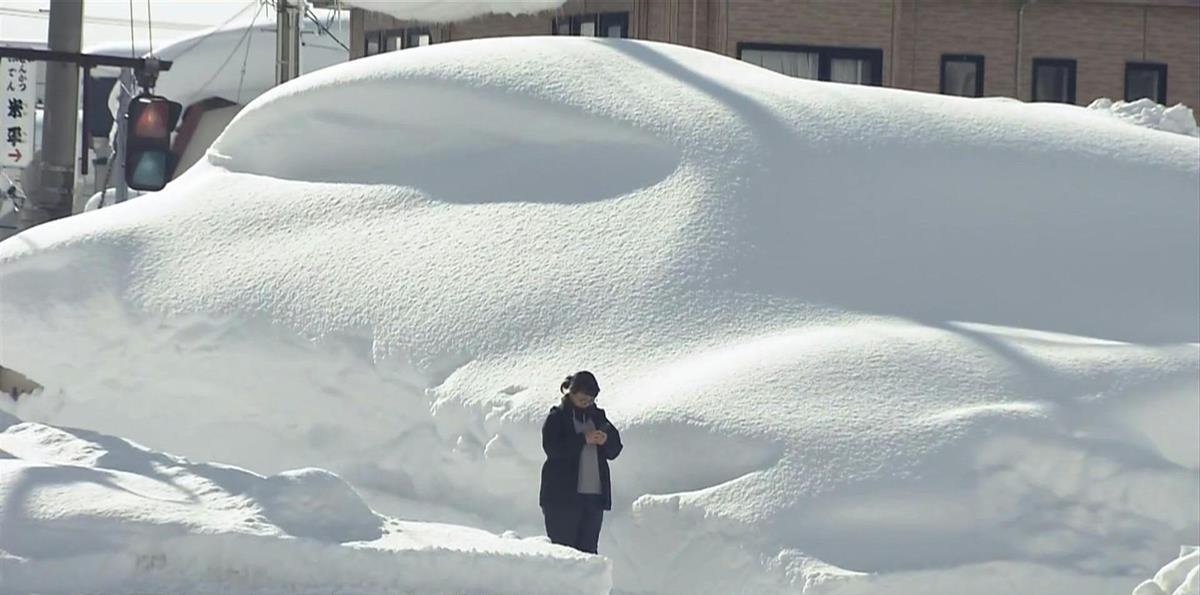 Inusuales nevadas en Japón dejan una treintena de muertos