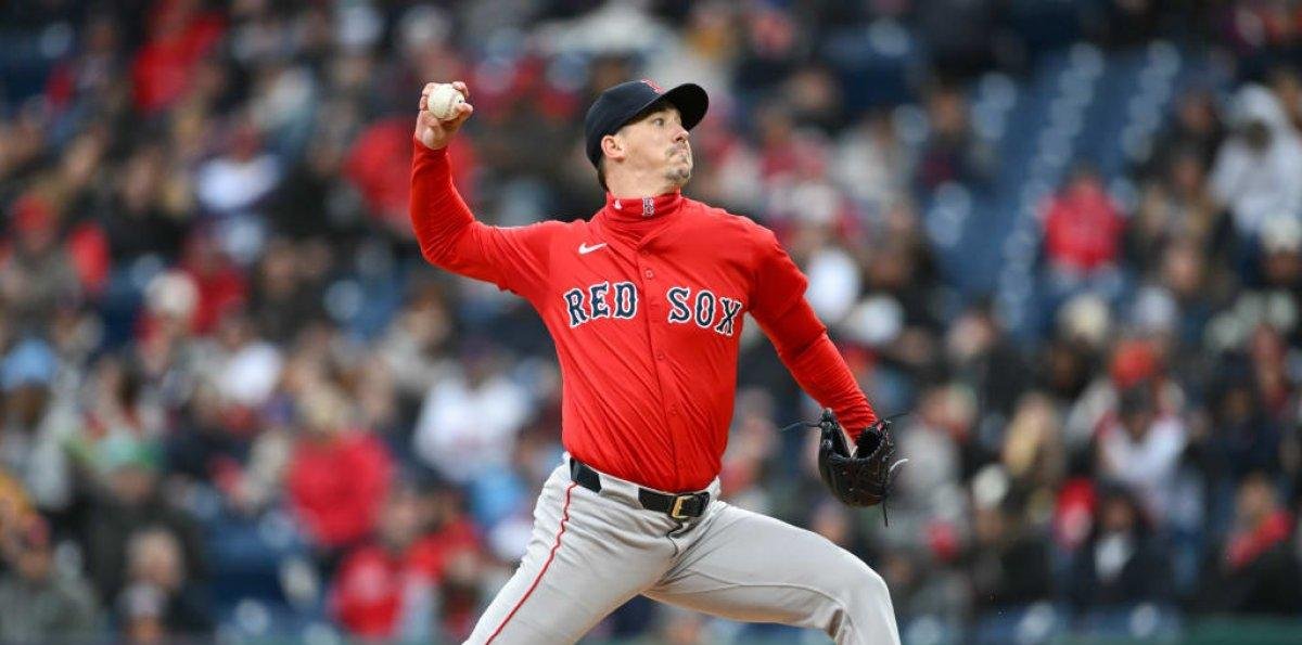 Buehler firma con Padres de San Diego