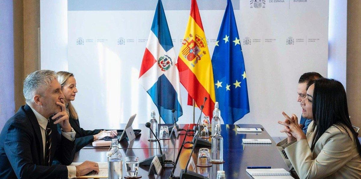 República Dominicana y España unen fuerzas en seguridad, prevención de bandas juveniles y violencia de género