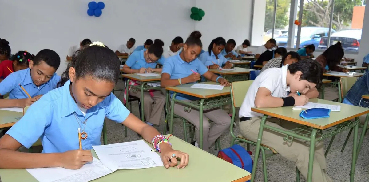 Implicaciones de la reforma educativa propuesta por el presidente Abinader