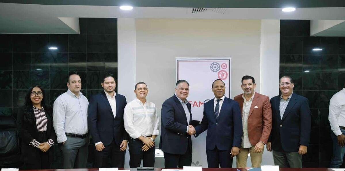 Afamoto e Intrant promueven uso de cascos homologados