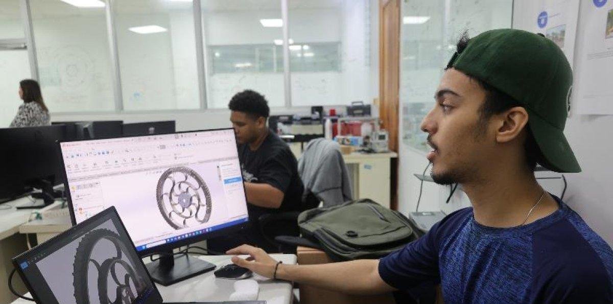 Jóvenes del ITLA buscan apoyo participar en desafío de NASA