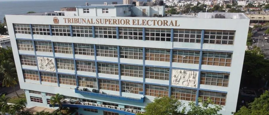 Solicitan a TSE medida extrema urgencia contra resolución JCE