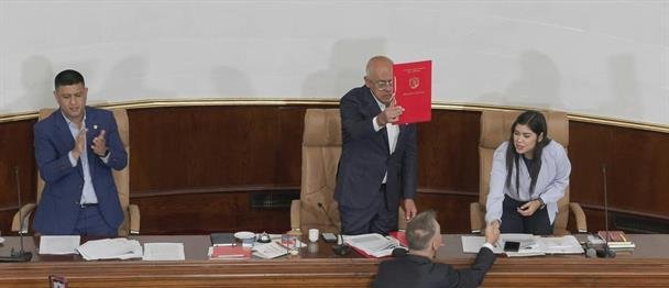 Venezuela avanza en apertura petrolera exigida por Estados Unidos