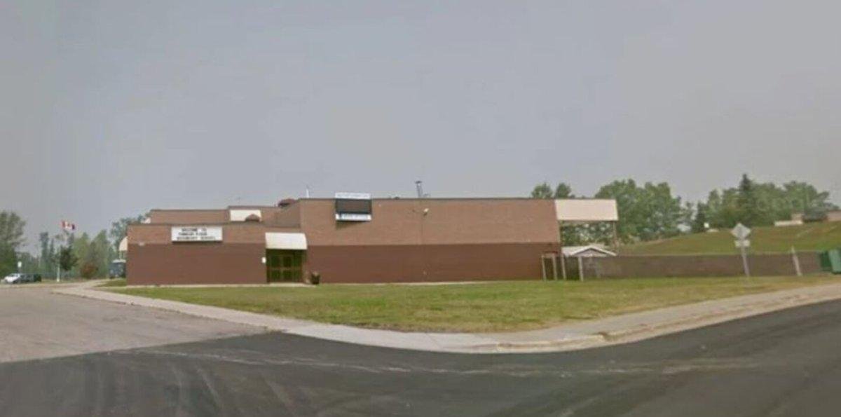 Tiroteo en Tumbler Ridge: ¿Es la peor matanza en Canadá y qué otros ataques han ocurrido en centros educativos del país?