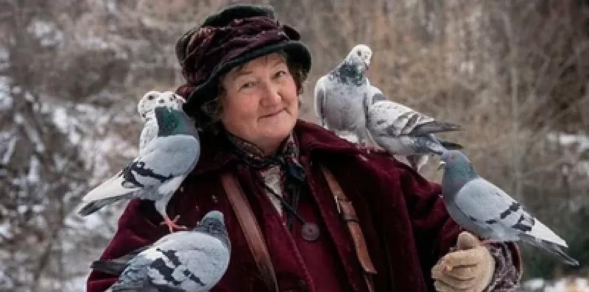 Fallece la actriz Brenda Fricker, ganadora de un Oscar y la mujer de las palomas en "Mi pobre angelito"