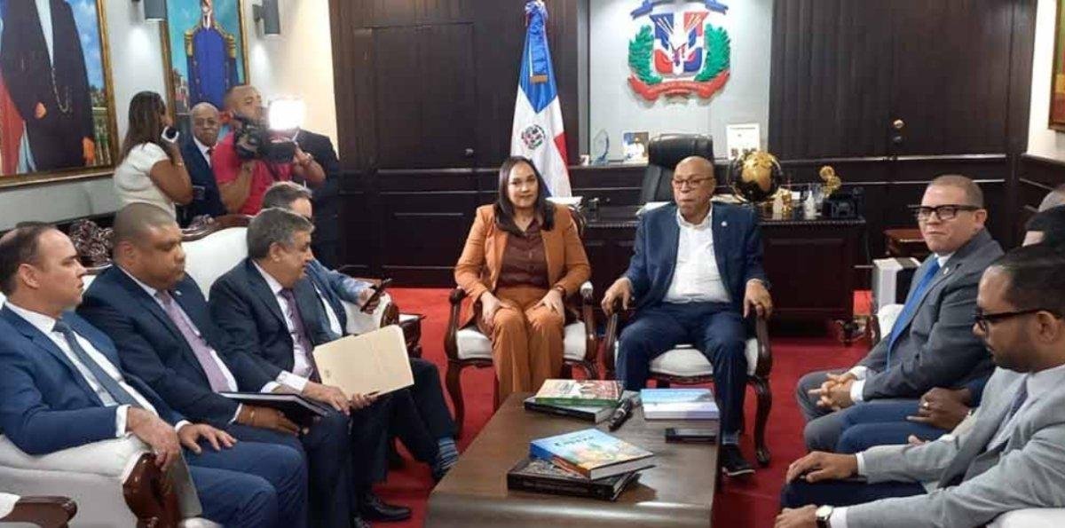 Cesantía aborta aprobar Código de Trabajo en CD