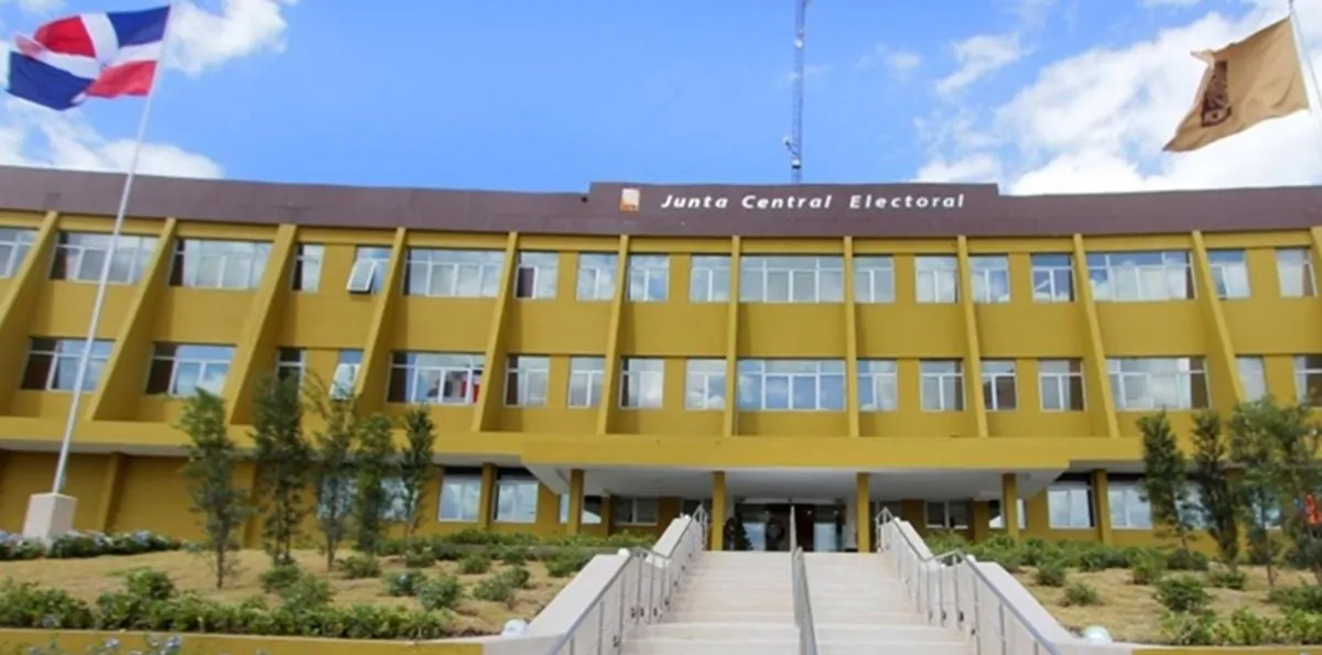 Banreservas rechaza embargar cuenta de JCE, que apeló el caso