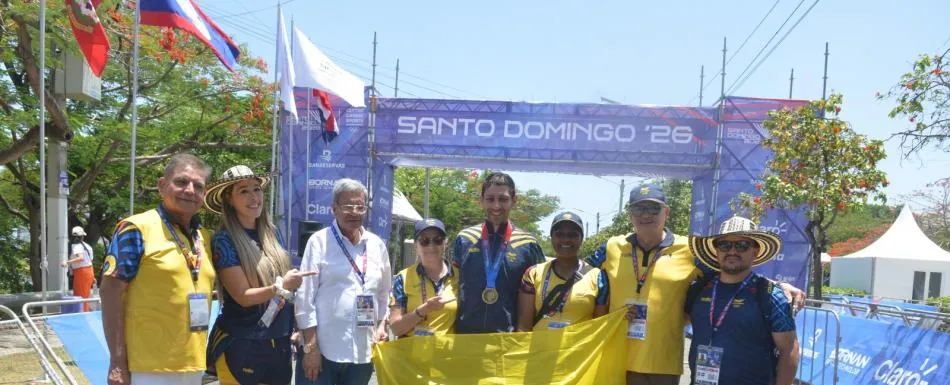 Colombiano Walter Vargas obtiene oro en ciclismo contrarreloj masculino