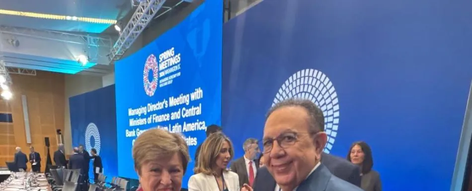 Economía crecerá un 3.7% según el FMI y BM