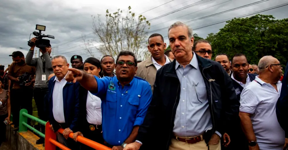 Abinader anuncia medidas tras 45 días de aguaceros