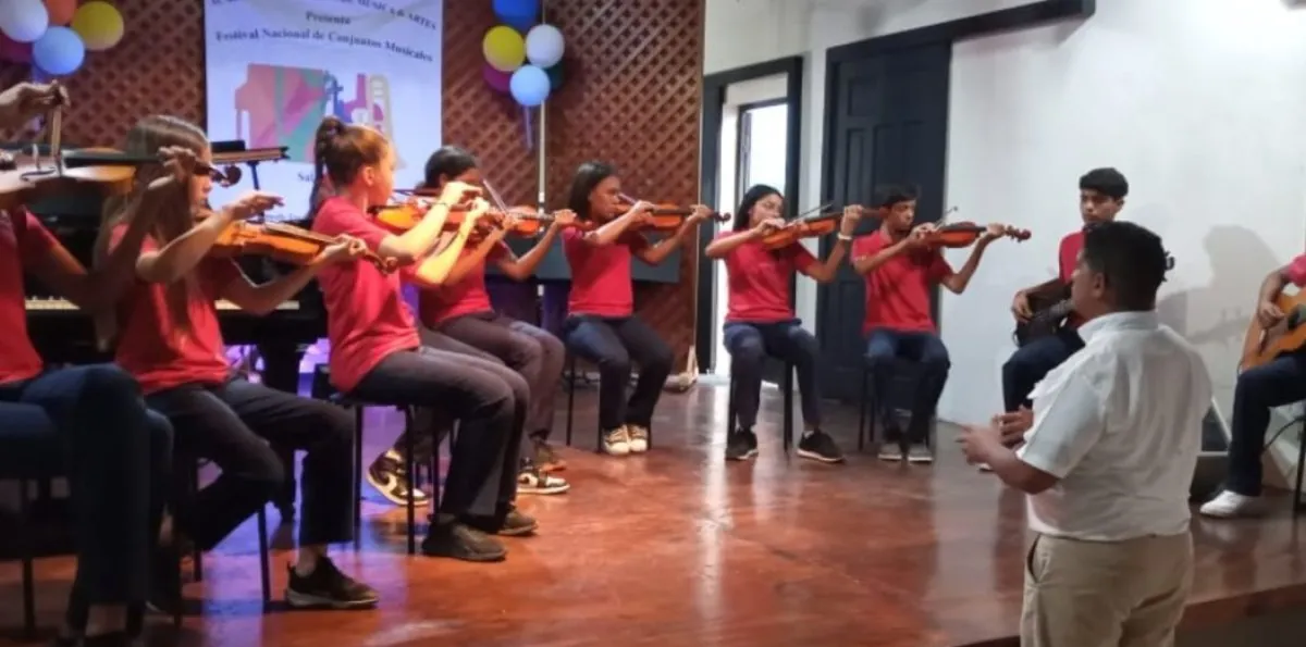 50 años de enseñanza musical