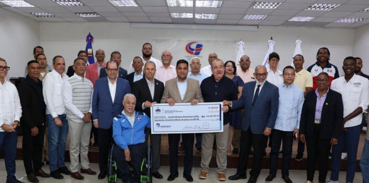 ¡250 millones! Kelvin Cruz ha entregado 565 millones