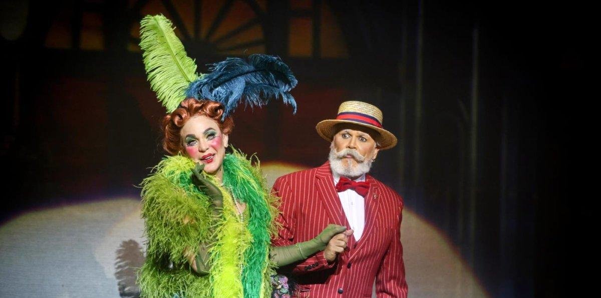 Carlos Fatule celebra nominación como 'Mejor Actor de Teatro'