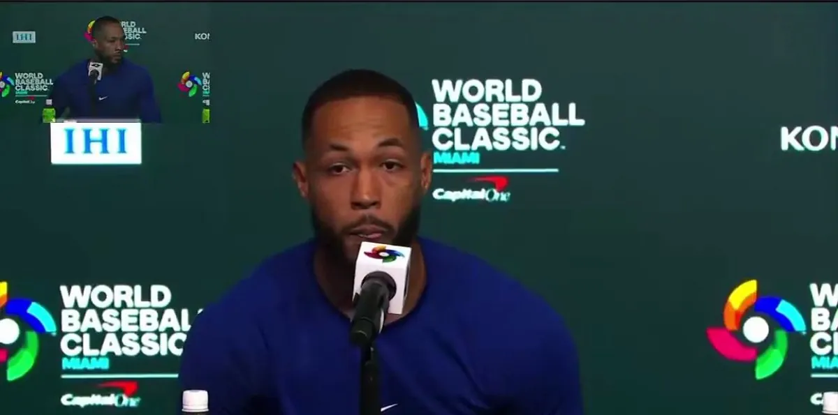 Video viral: la divertida reacción de Cristopher Sánchez en el Clásico tras escuchar una pregunta en otro idioma