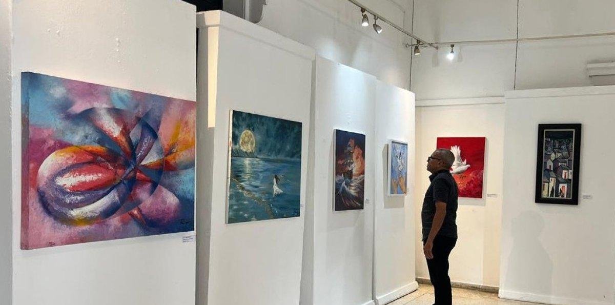 Presenta exposición sobre paz mundial